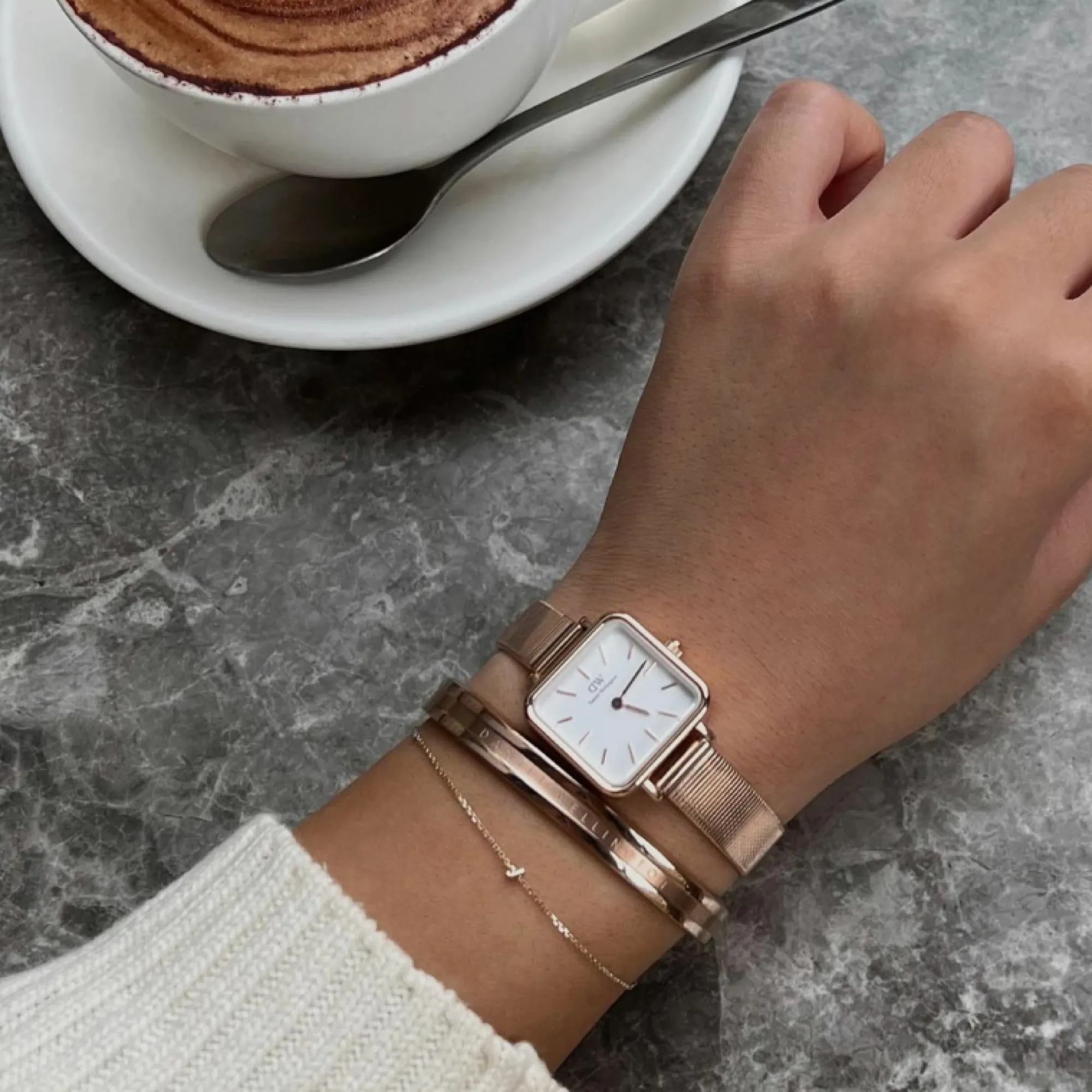 elan_bracelet_rose_gold_2.webp Daniel Wellington Elan Bracelet