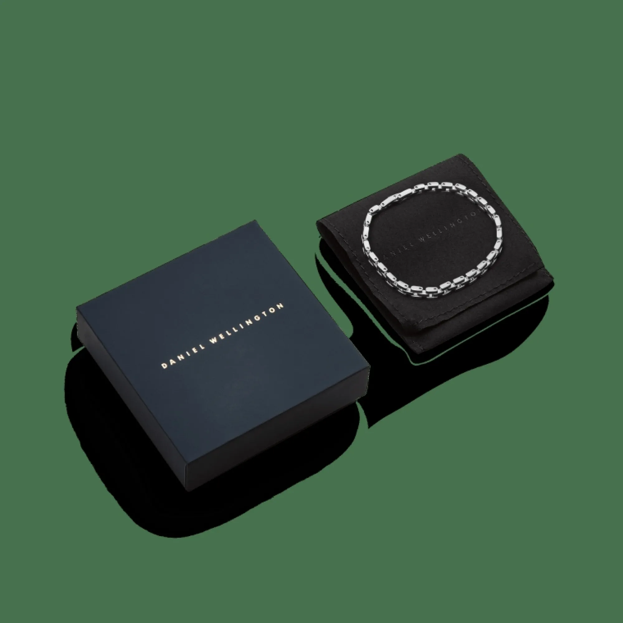 link_bracelet_silver_4.webp Daniel Wellington 3-Link Bracelet