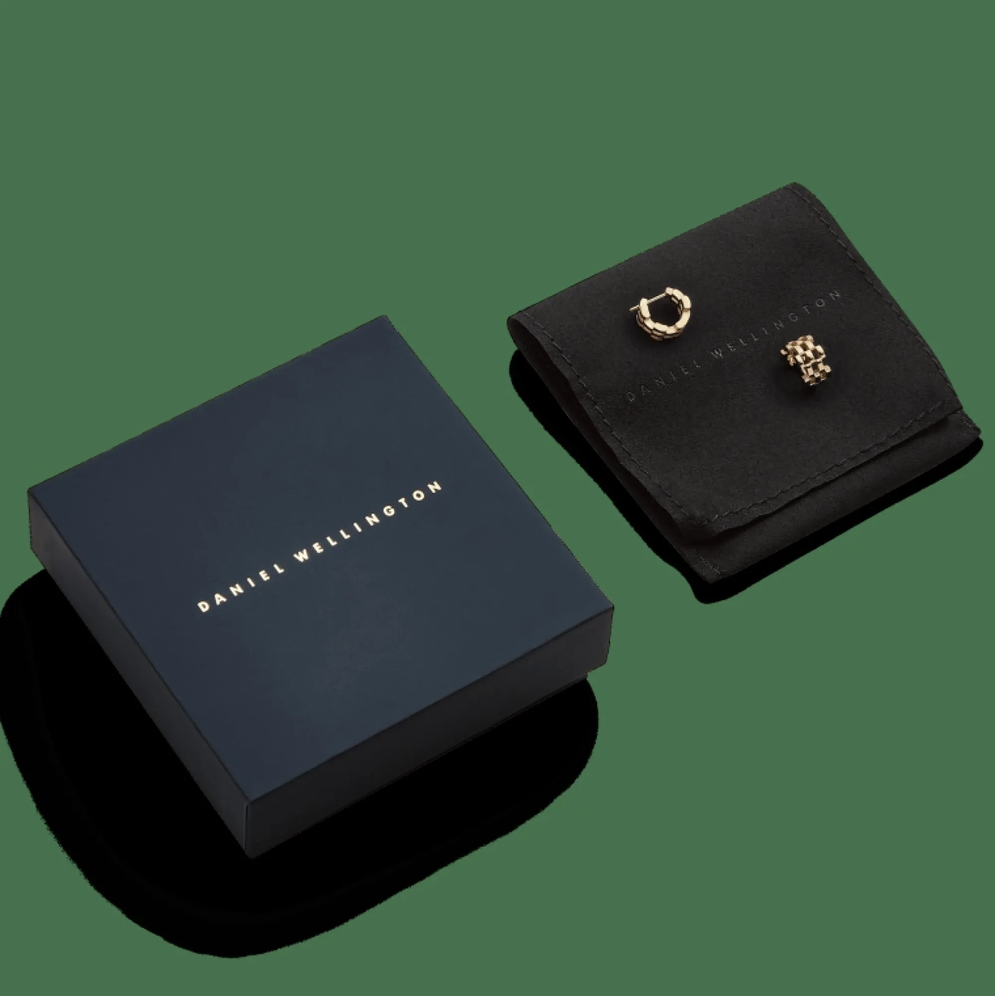 link_earrings_gold_4.webp Daniel Wellington 5-Link Earrings