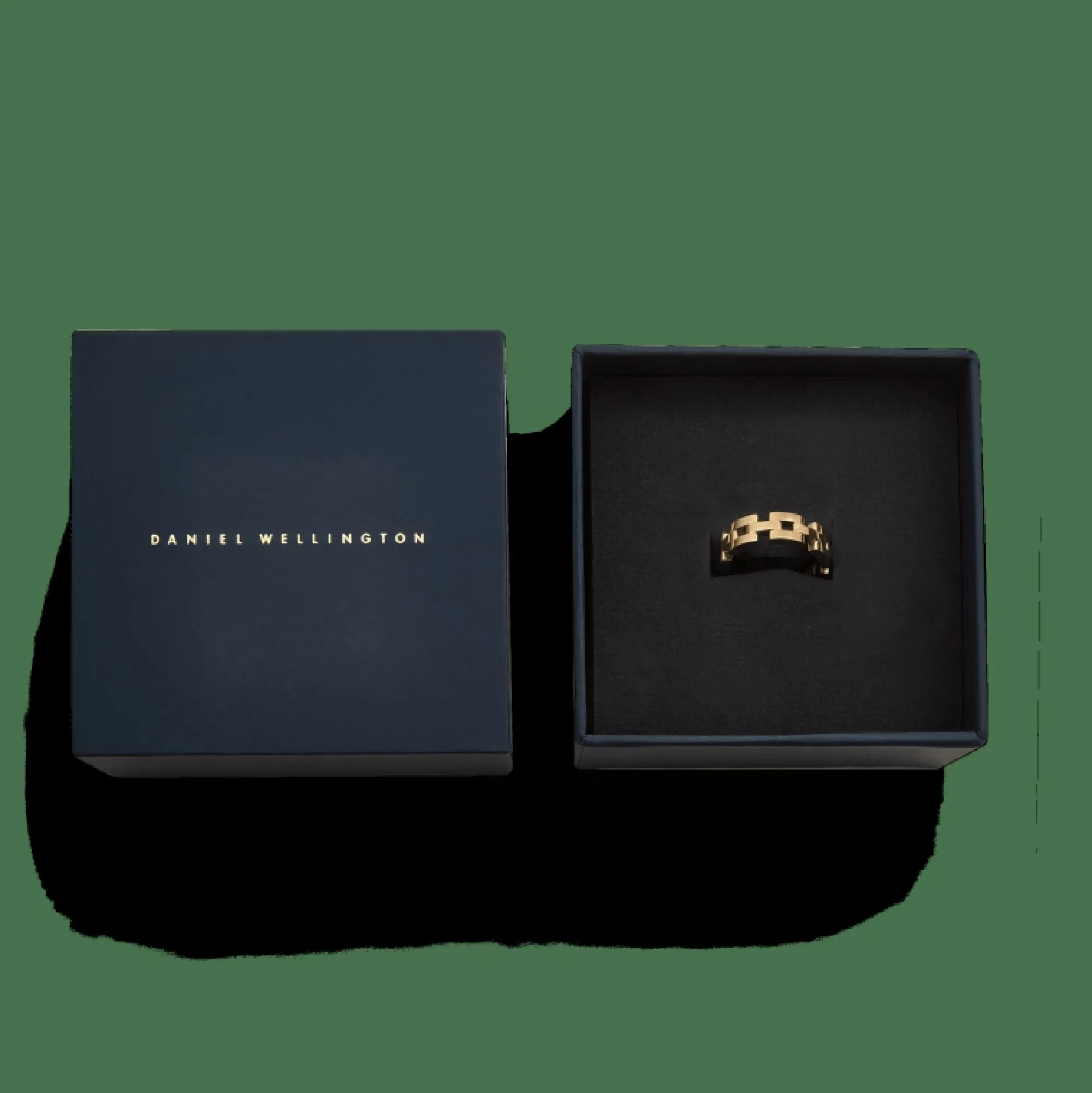 link_ring_gold_4.webp Daniel Wellington 3-Link Ring